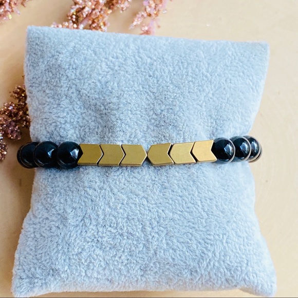 Men’s Black Onyx Gold Hematite Beaded Bracelet - Picture 5 of 6